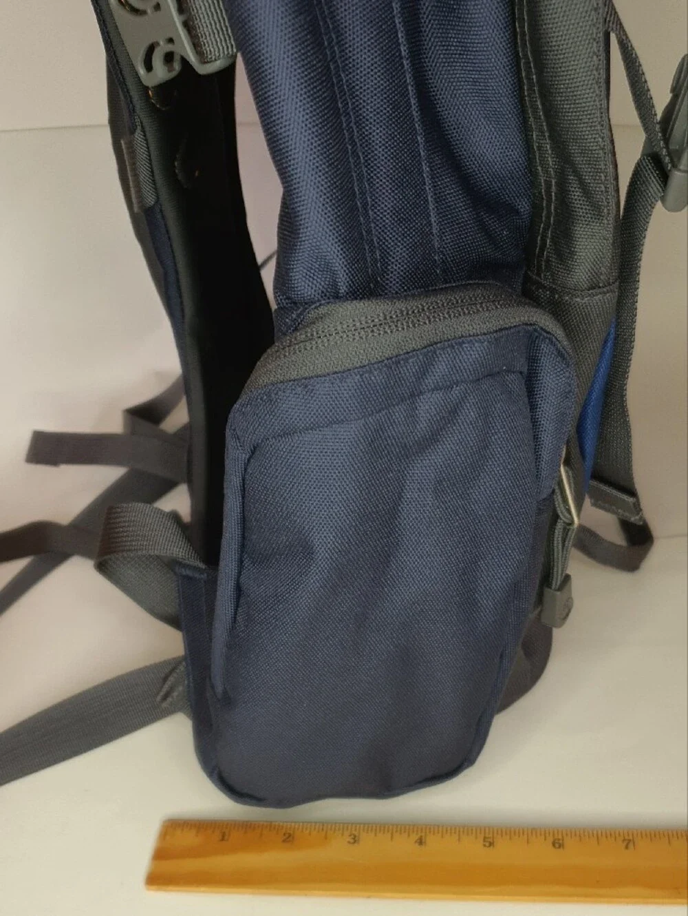 The North Face Navy and Royal Blue Mentor Backpack  NWT + Free Gift